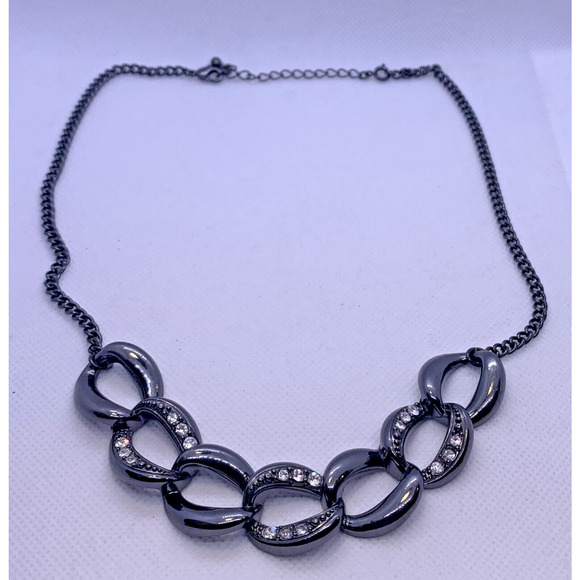 Signed NR Black Tone Chain Collar Necklace w 7 Oval Links3 w Rhinestones - Picture 1 of 10